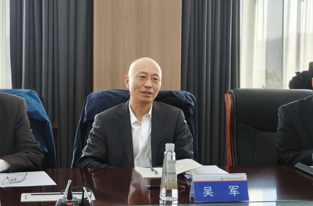 53c83cf30012314de033f73806c1082c.jpg 53c83cf30012314de033f73806c1082c.jpg